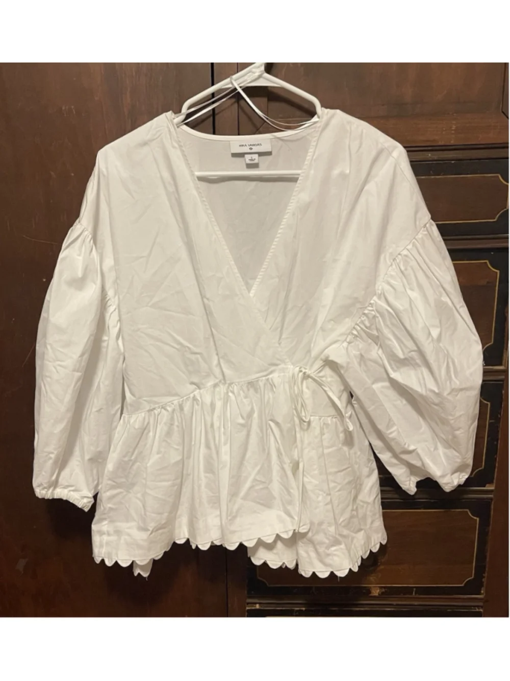 Kika Vargas xTarget White V-Neck Balloon Sleeve Scallop Ruffle Tie Cotton Top L - Picture 7 of 14